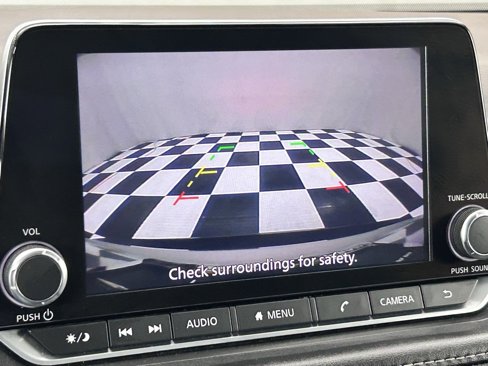 Used 2023 Nissan Rogue SV image 30