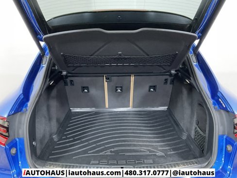 Used 2018 Porsche Macan image 13