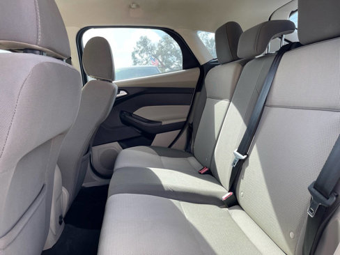 Used 2014 Ford Focus SE image 19