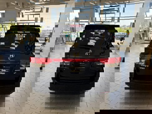 Used 2014 Honda Odyssey Touring image 5