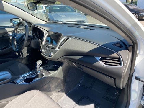 Used 2023 Chevrolet Malibu LT image 35