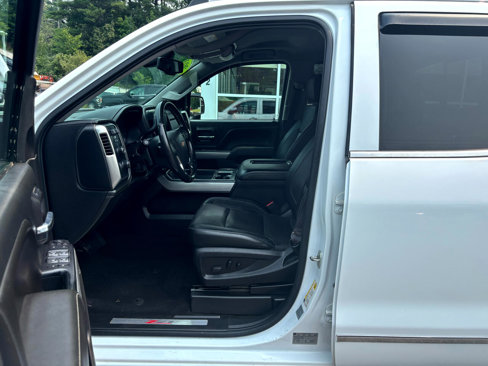 Used 2016 Chevrolet Silverado 1500 LTZ Z71 w/ LTZ Plus Package image 23