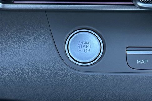 Used 2024 Hyundai Elantra SEL image 23
