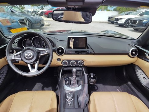 Used 2017 MAZDA MX-5 Miata Grand Touring image 13
