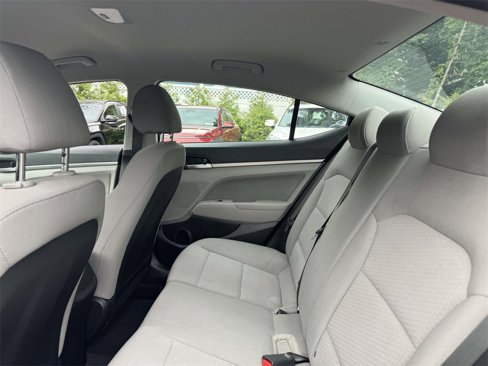 Used 2019 Hyundai Elantra SEL w/ Cargo Package image 12