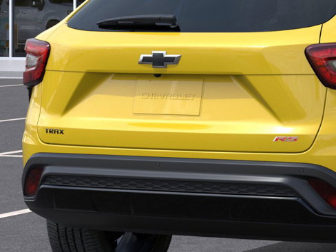 New 2025 Chevrolet Trax RS w/ Sunroof Package image 14