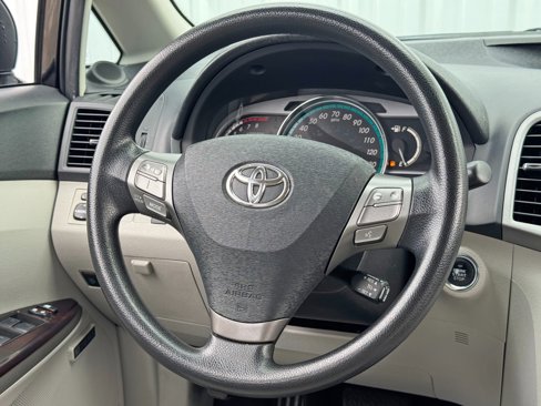 Used 2009 Toyota Venza AWD image 20