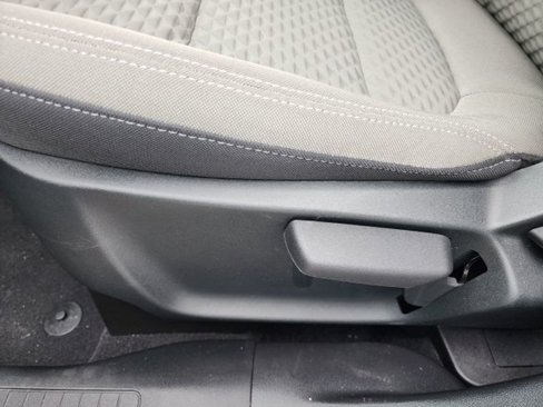 Used 2022 Ford Escape SE w/ SE Sport Appearance Package image 8
