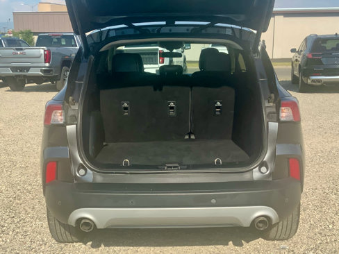 Used 2020 Ford Escape SEL image 17