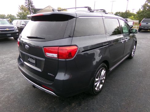 Used 2016 Kia Sedona SX Limited image 3