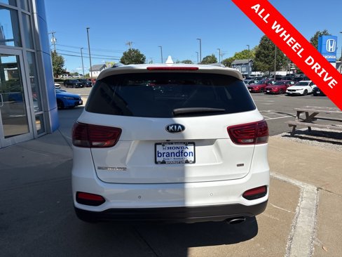 Used 2019 Kia Sorento LX w/ LX Convenience Package image 5
