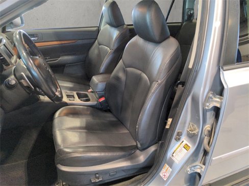 Used 2014 Subaru Outback 2.5i Limited image 33