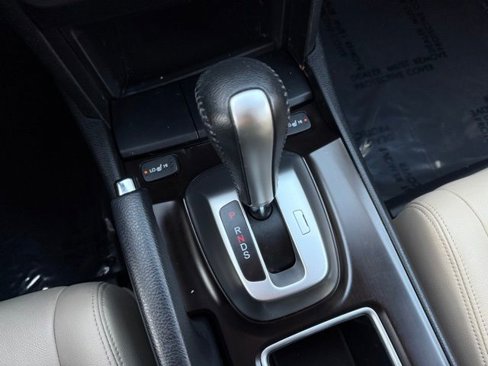 Used 2013 Honda Crosstour EX-L image 33