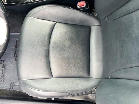 Used 2017 Toyota Prius Prime Premium image 19