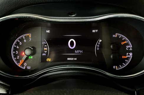 Used 2018 Jeep Grand Cherokee Limited image 25