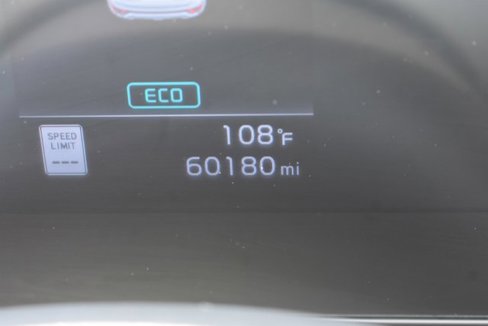 Used 2023 Kia Niro EX Touring image 25