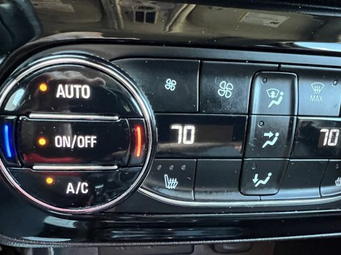 Used 2022 Buick Encore GX Select w/ Experience Buick Package image 37