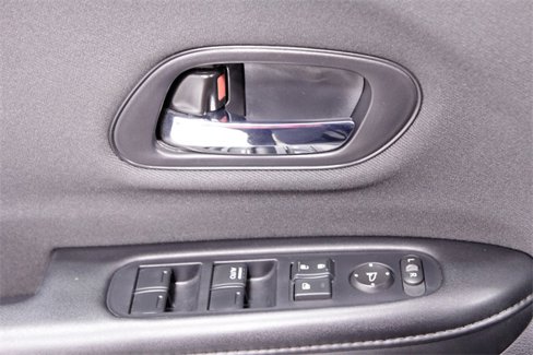 Certified 2021 Honda HR-V LX image 22