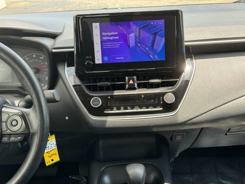 Used 2024 Toyota Corolla LE image 13