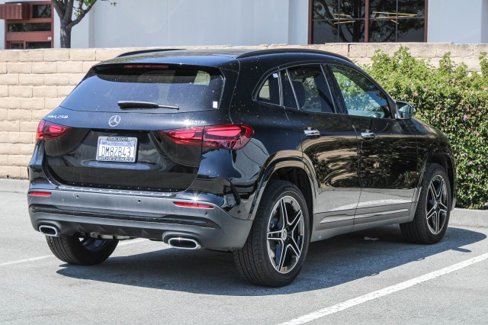 Certified 2025 Mercedes-Benz GLA 250 4MATIC image 8
