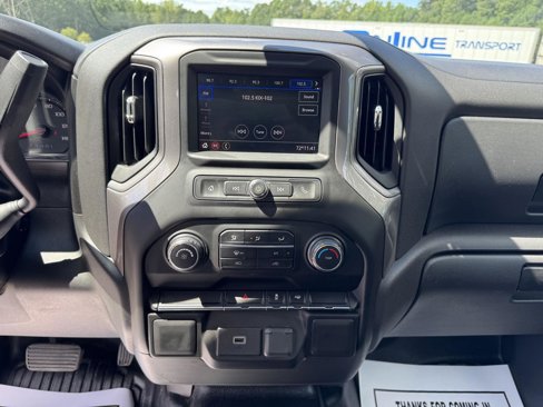 Used 2020 Chevrolet Silverado 1500 W/T w/ Trailering Package image 4