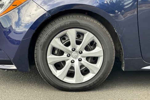 Used 2024 Toyota Corolla LE image 24