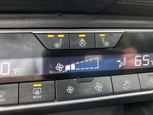 Used 2022 Nissan Sentra SV w/ All-Weather Package image 7