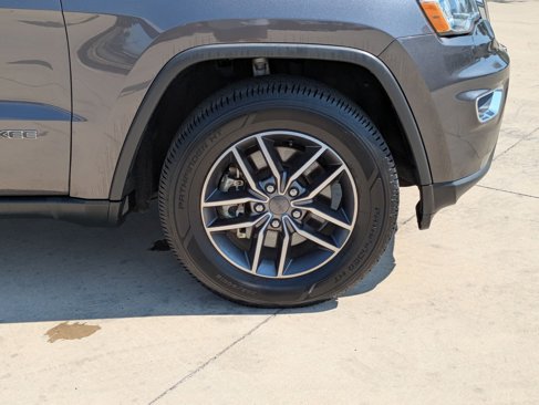 Used 2021 Jeep Grand Cherokee Limited image 32