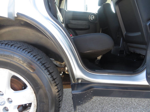 Used 2008 Dodge Nitro SXT image 16