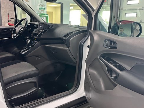 Used 2020 Ford Transit Connect XL image 10