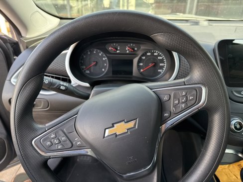 Used 2023 Chevrolet Malibu LT image 9
