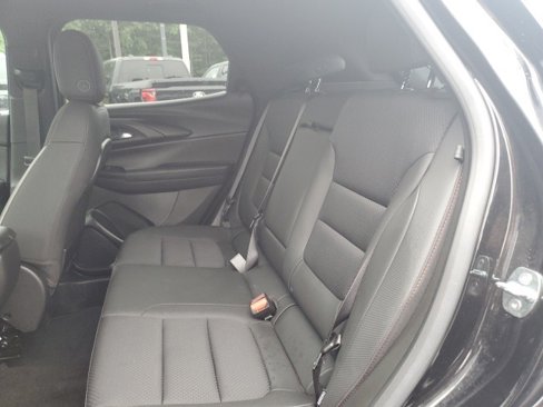 Used 2023 Chevrolet TrailBlazer RS w/ Convenience Package image 14