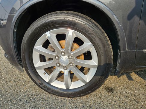 Used 2014 Buick Enclave Premium w/ Trailering Provision Package image 16
