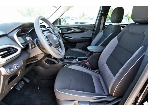 Used 2023 Chevrolet TrailBlazer LS image 30