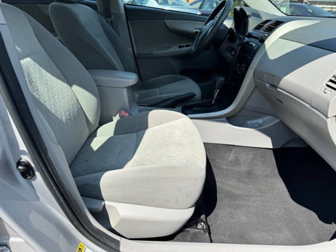 Used 2009 Toyota Corolla LE image 10