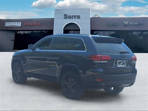 Used 2015 Jeep Grand Cherokee Altitude image 4