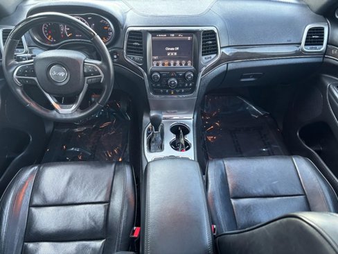 Used 2018 Jeep Grand Cherokee Overland image 14