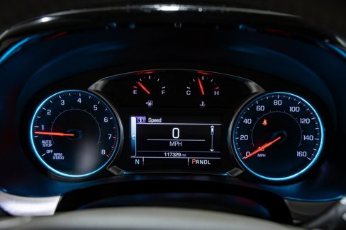 Used 2018 Chevrolet Traverse LT image 16