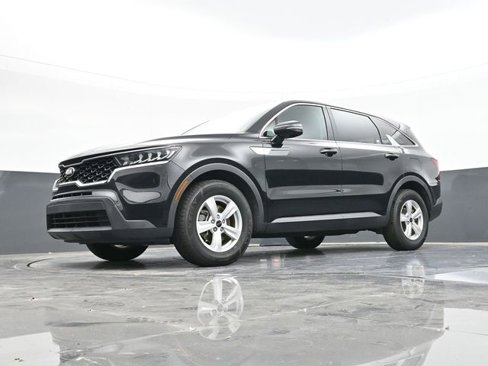 Used 2021 Kia Sorento LX image 54