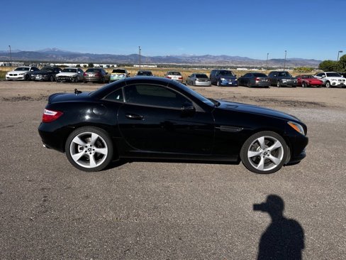 Used 2012 Mercedes-Benz SLK 350 image 4