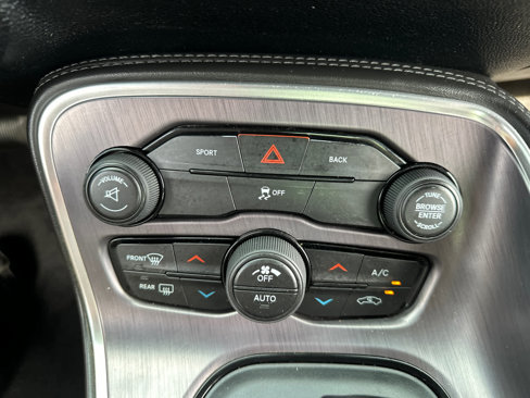 Used 2015 Dodge Challenger SXT w/ Super Sport Group (SS/T) image 20