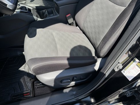 Used 2020 Nissan Rogue Sport SV w/ All-Weather Package image 14