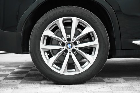 Used 2019 BMW X4 xDrive30i w/ Convenience Package image 10
