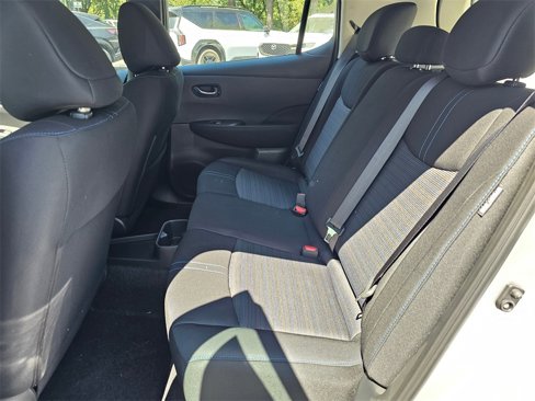 New 2025 Nissan Leaf S image 21