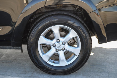 Used 2011 Toyota RAV4 Limited image 10