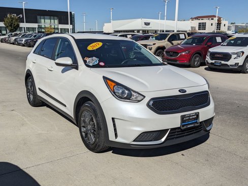 Used 2019 Kia Niro FE image 7