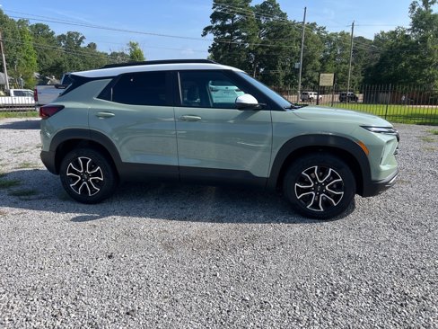 Used 2024 Chevrolet TrailBlazer ACTIV w/ Convenience Package image 5