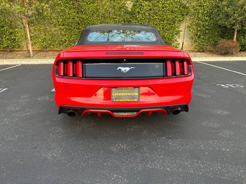 Used 2017 Ford Mustang Premium image 6