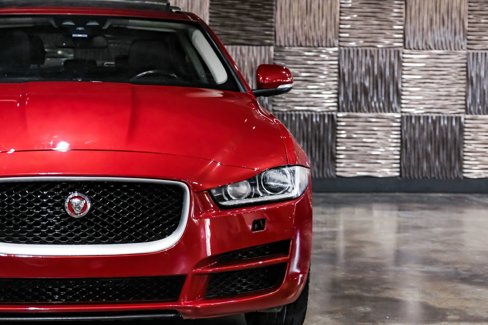 Used 2017 Jaguar XE Prestige image 39