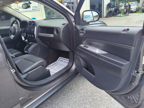 Used 2015 Jeep Compass High Altitude image 22